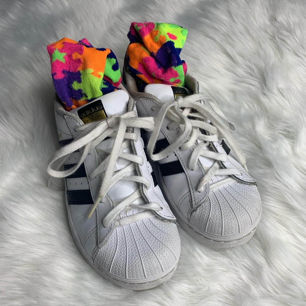 Adidas girls superstars